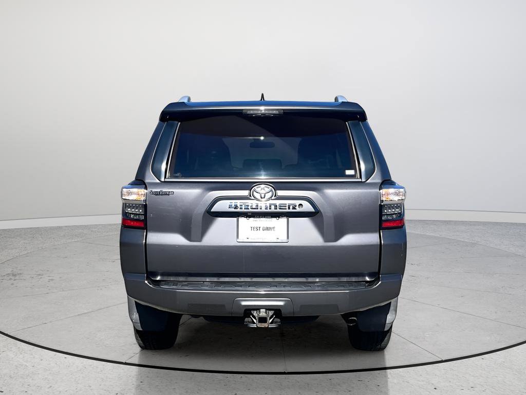 Used 2018 Toyota 4Runner SR5 image 9