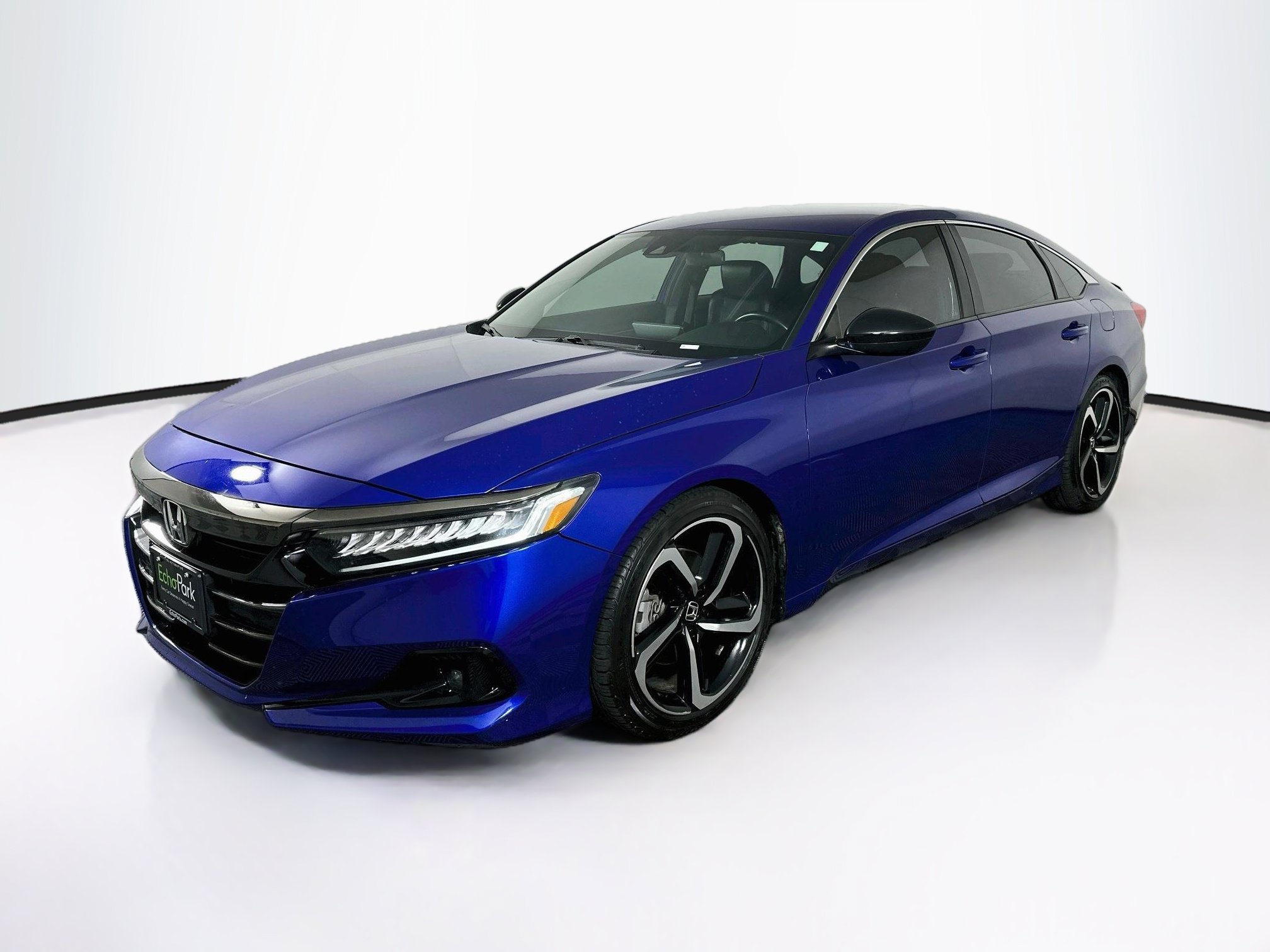Used 2022 Honda Accord Sport image 3
