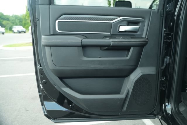 New 2026 RAM 2500 Big Horn AWD/4WD image 14