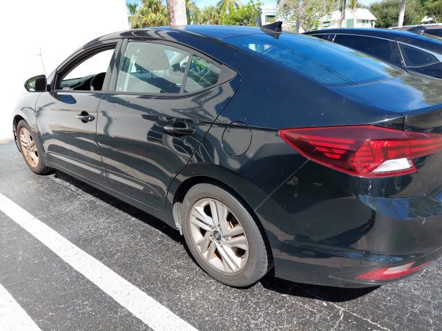 Used 2020 Hyundai Elantra SEL w/ Cargo Package (C1) FWD image 4