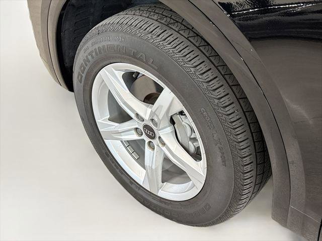 Certified 2024 Audi Q5 Premium w/ Convenience Package AWD/4WD image 25