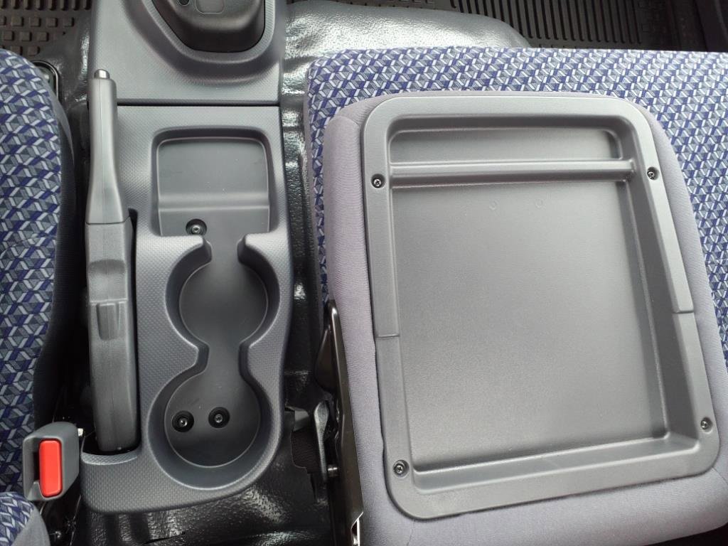 New 2025 Chevrolet Low Cab Forward image 9