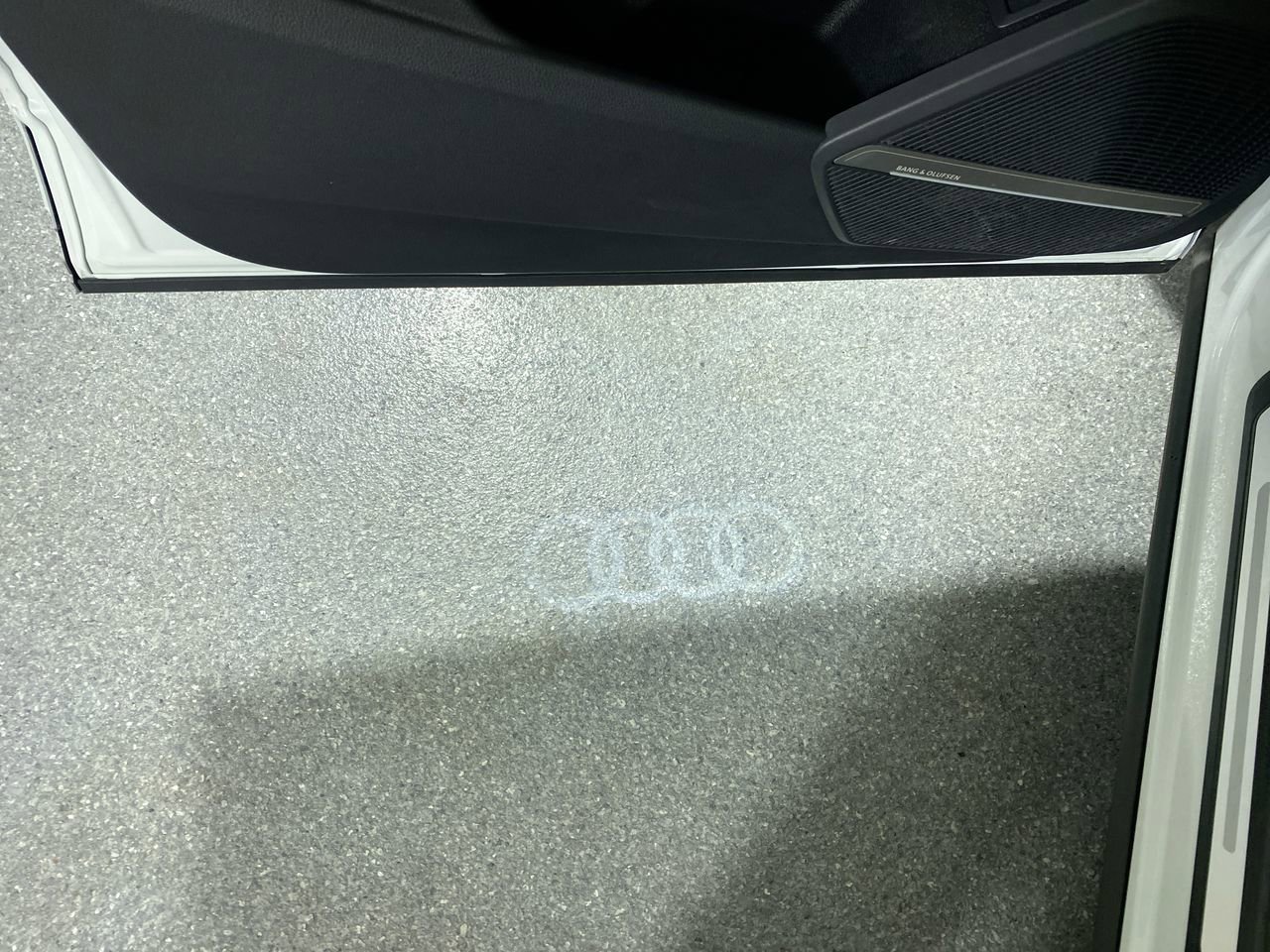 Used 2021 Audi Q5 Premium Plus w/ Premium Plus Package AWD/4WD image 11