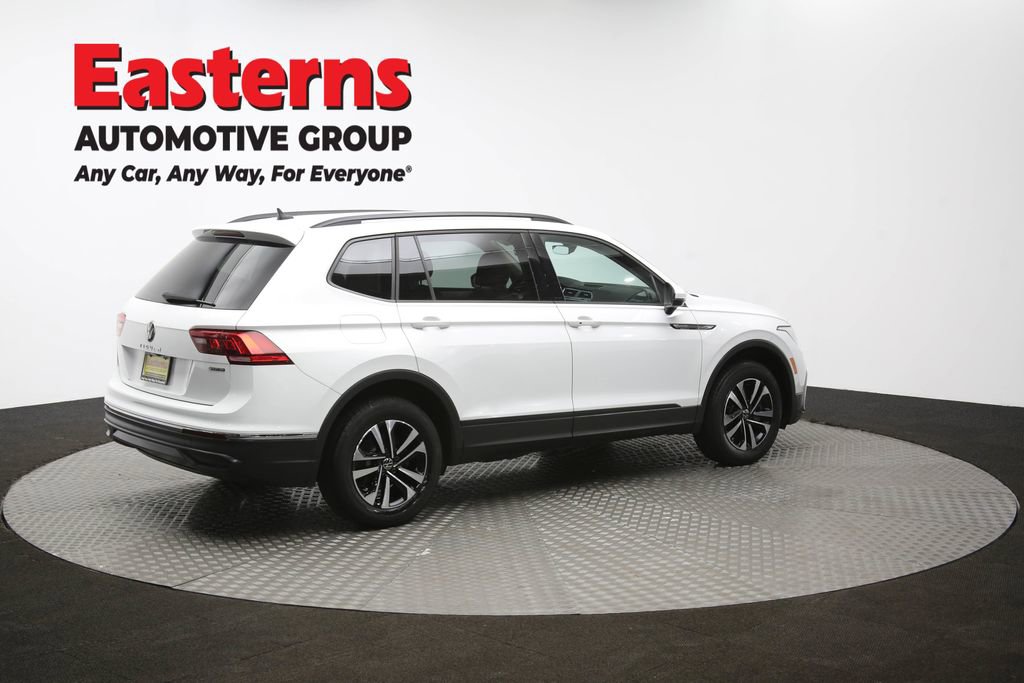 Used 2022 Volkswagen Tiguan S image 41