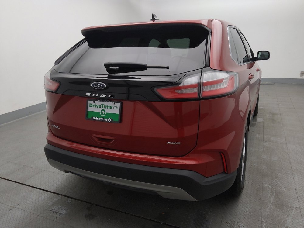 Used 2023 Ford Edge SEL image 7