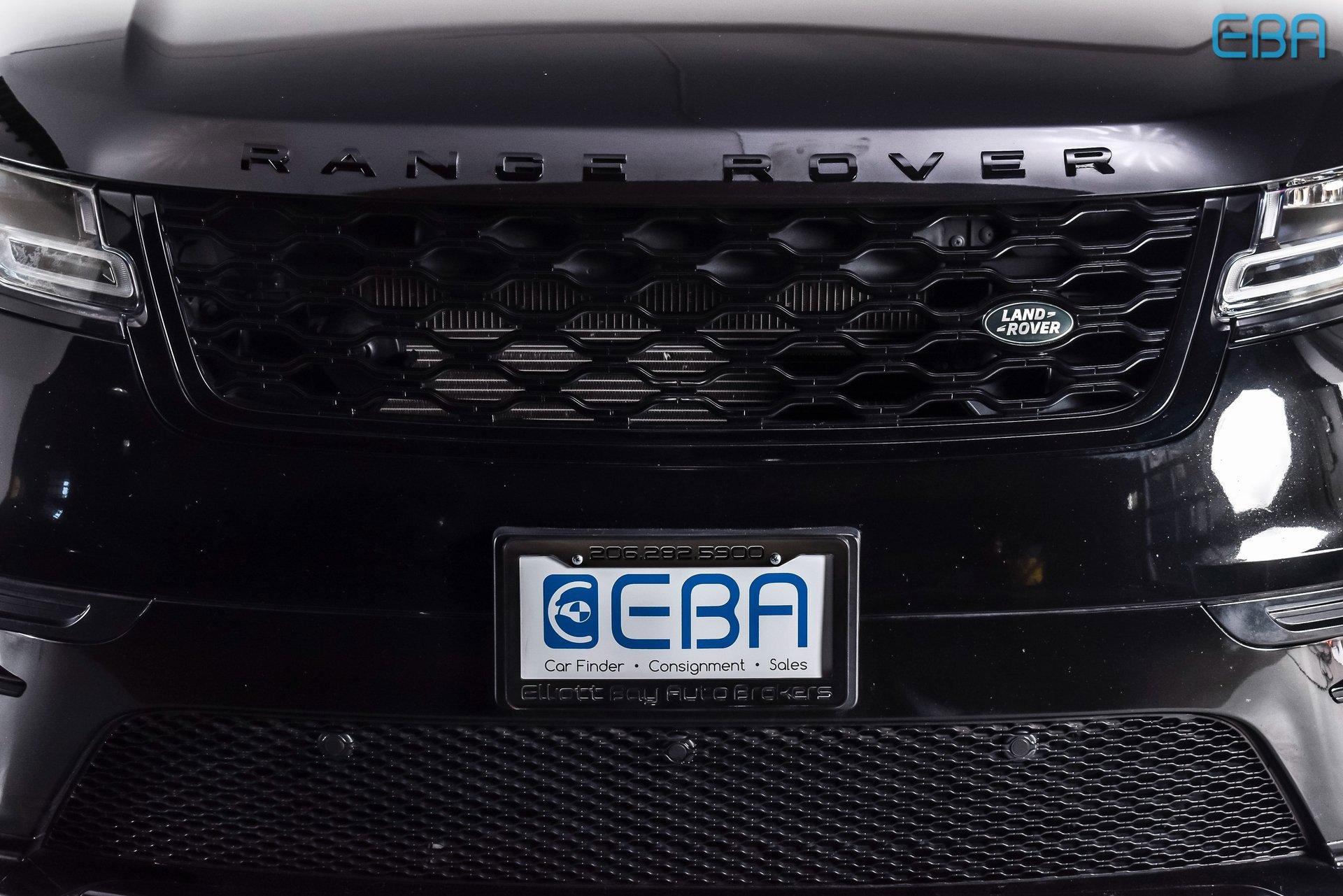 Used 2020 Land Rover Range Rover Velar R-Dynamic S image 9