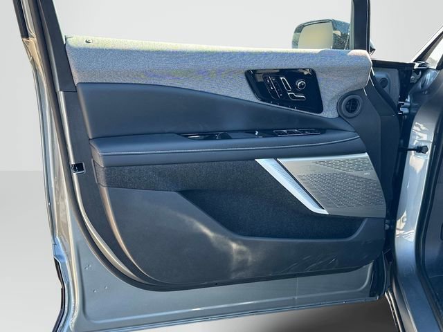 New 2026 Cadillac Optiq Luxury 1 image 8