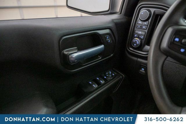 Used 2022 Chevrolet Silverado 1500 Custom image 18