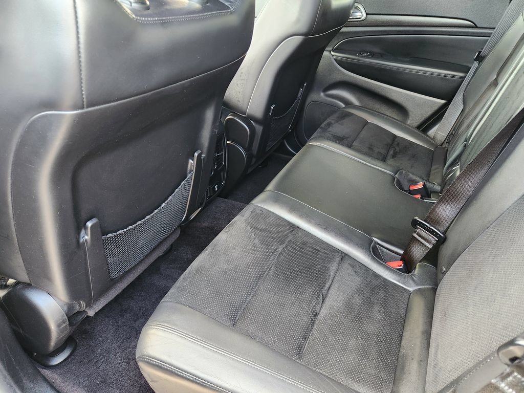 Used 2017 Jeep Grand Cherokee Altitude RWD image 21