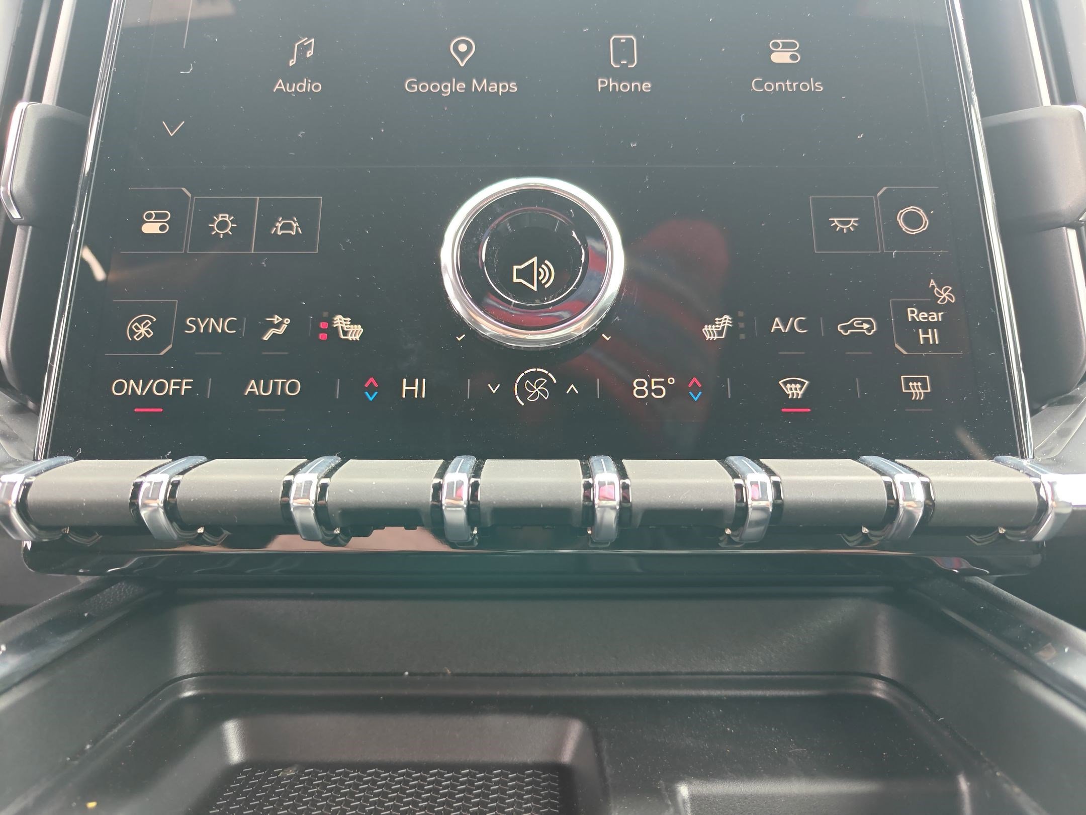 Used 2025 GMC Acadia Elevation w/ LPO, Floor Liner Package image 17