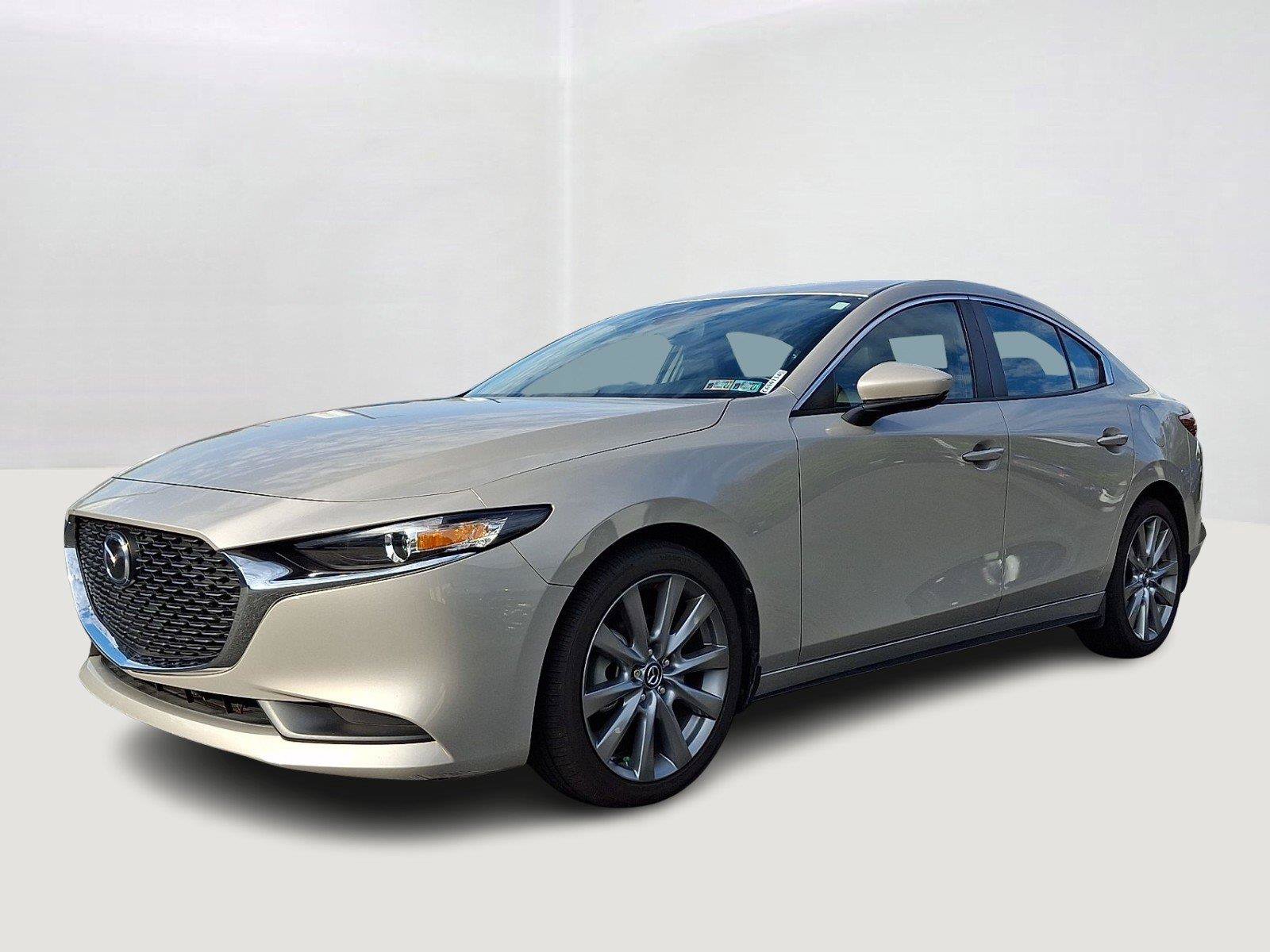 Used 2023 MAZDA MAZDA3 s FWD image 3