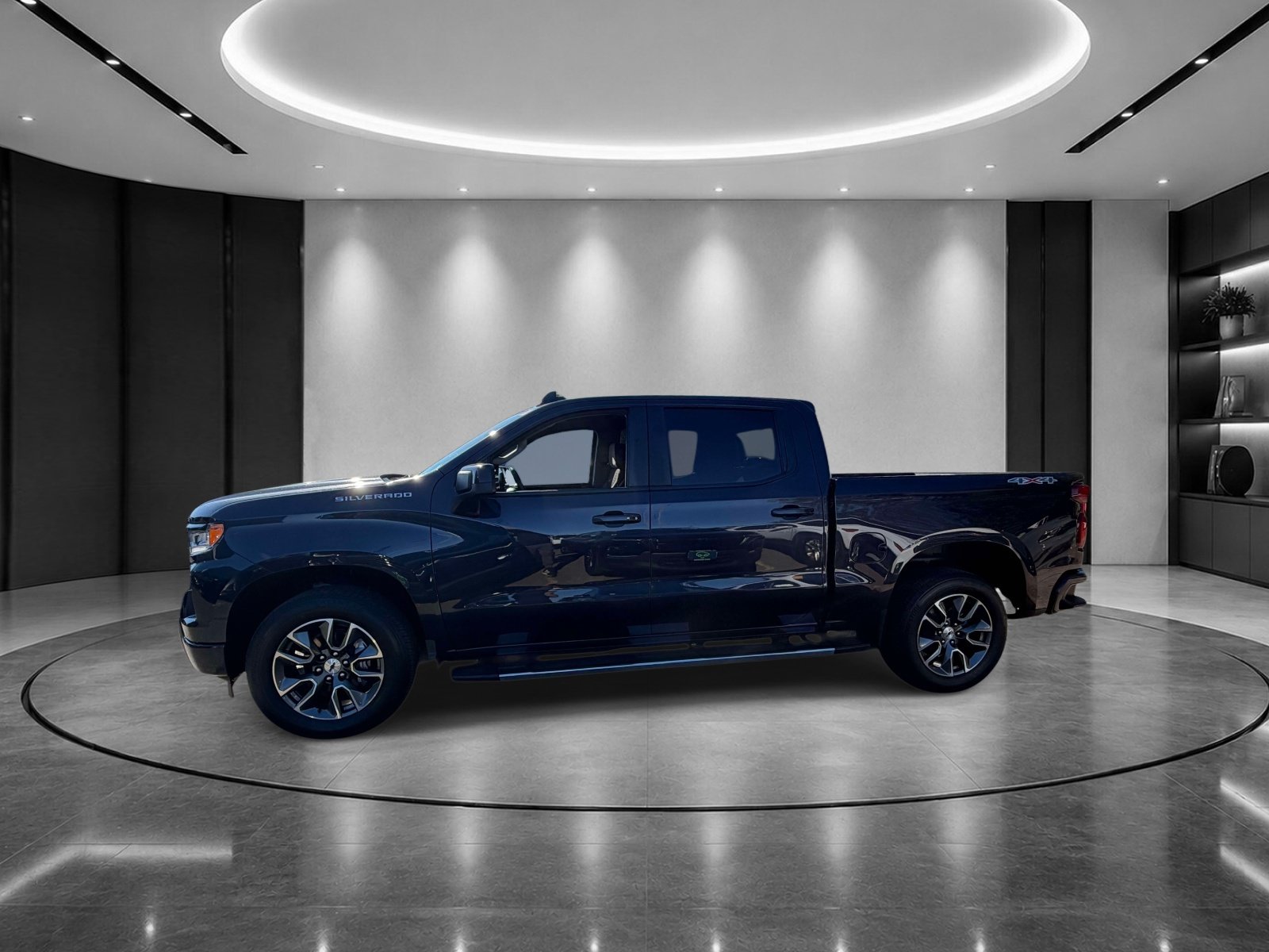 Used 2023 Chevrolet Silverado 1500 RST AWD/4WD image 3