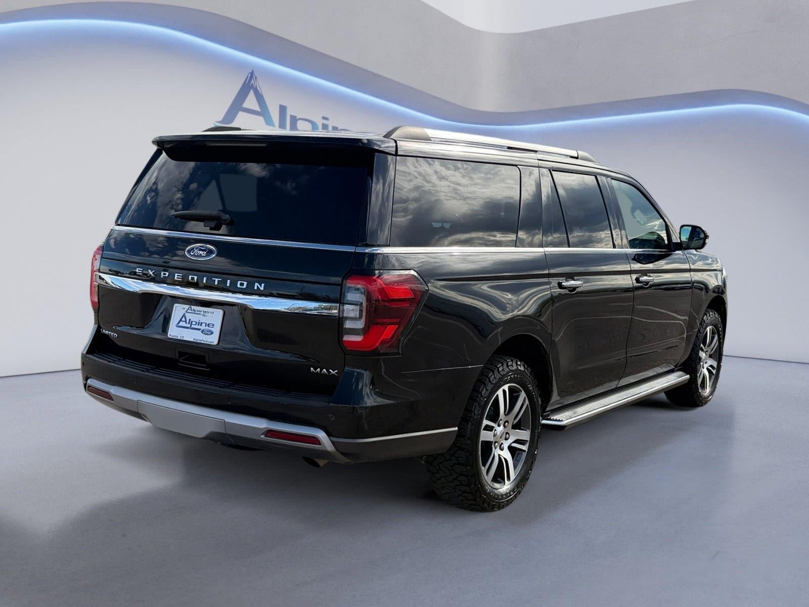 Used 2022 Ford Expedition Max Limited AWD/4WD image 5