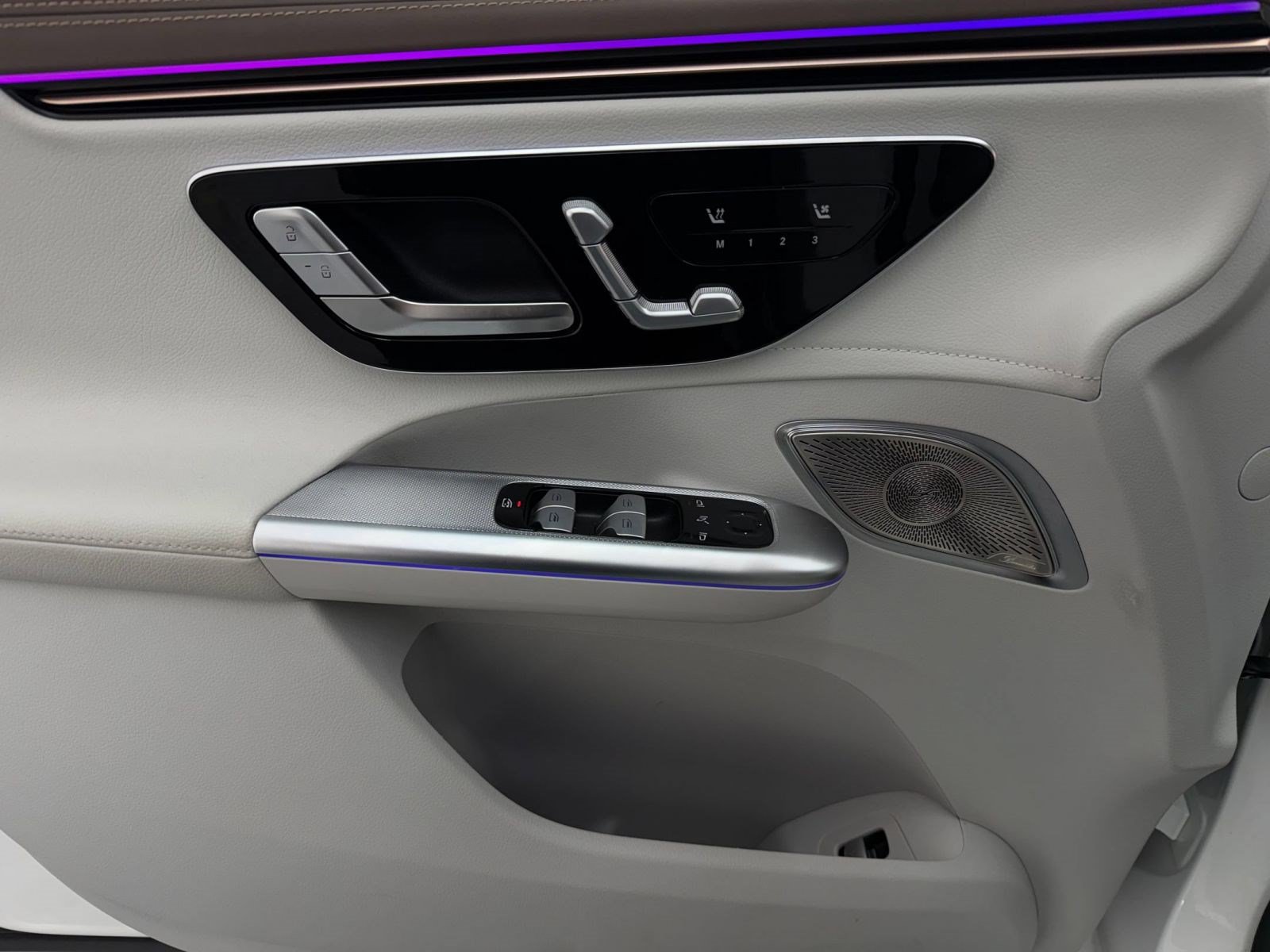 Certified 2023 Mercedes-Benz EQE 350+ SUV image 11