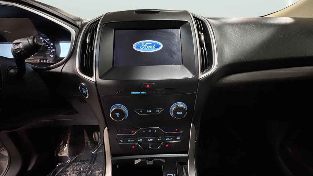 Used 2019 Ford Edge SEL w/ Equipment Group 201A image 10