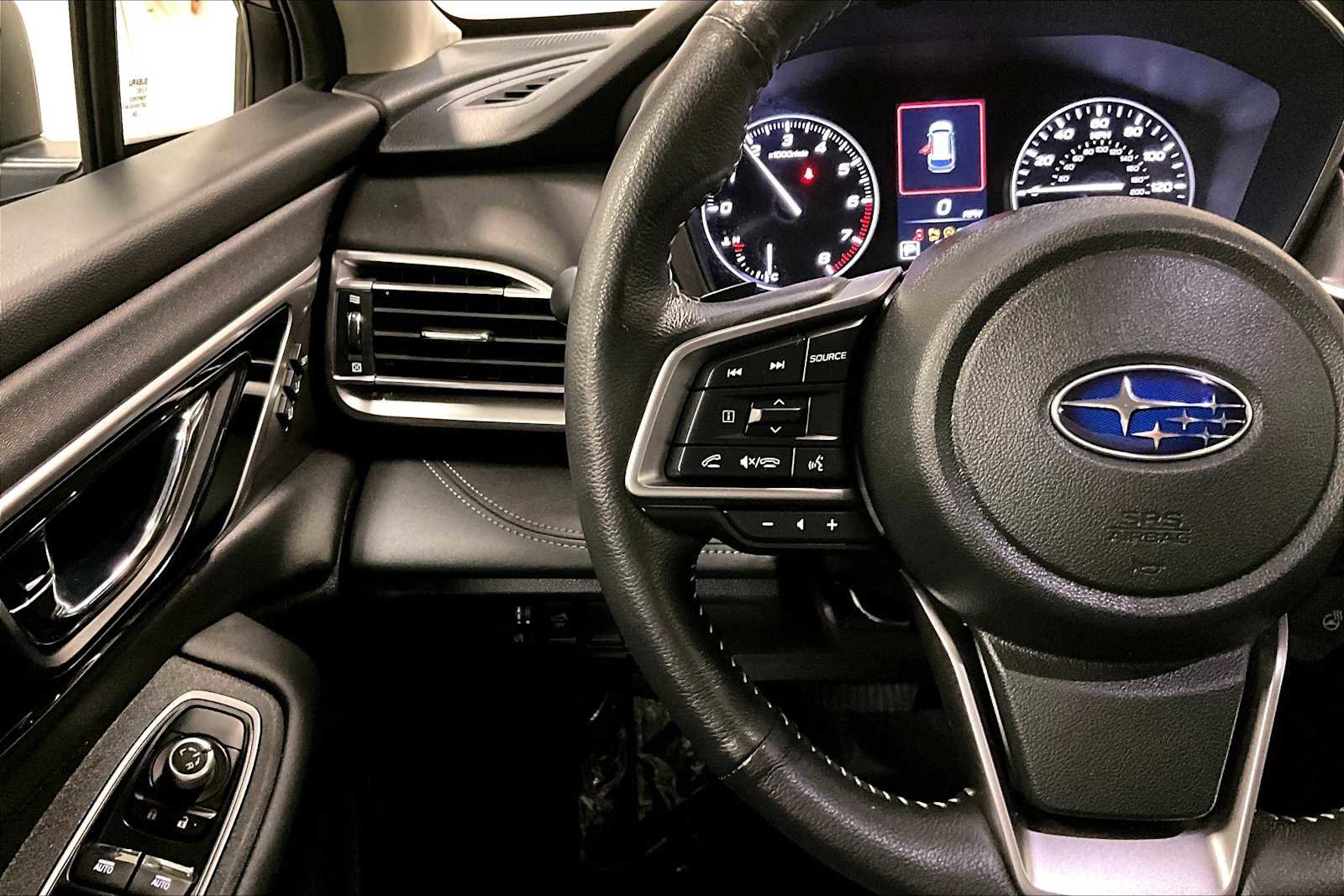 Certified 2025 Subaru Outback Limited image 25