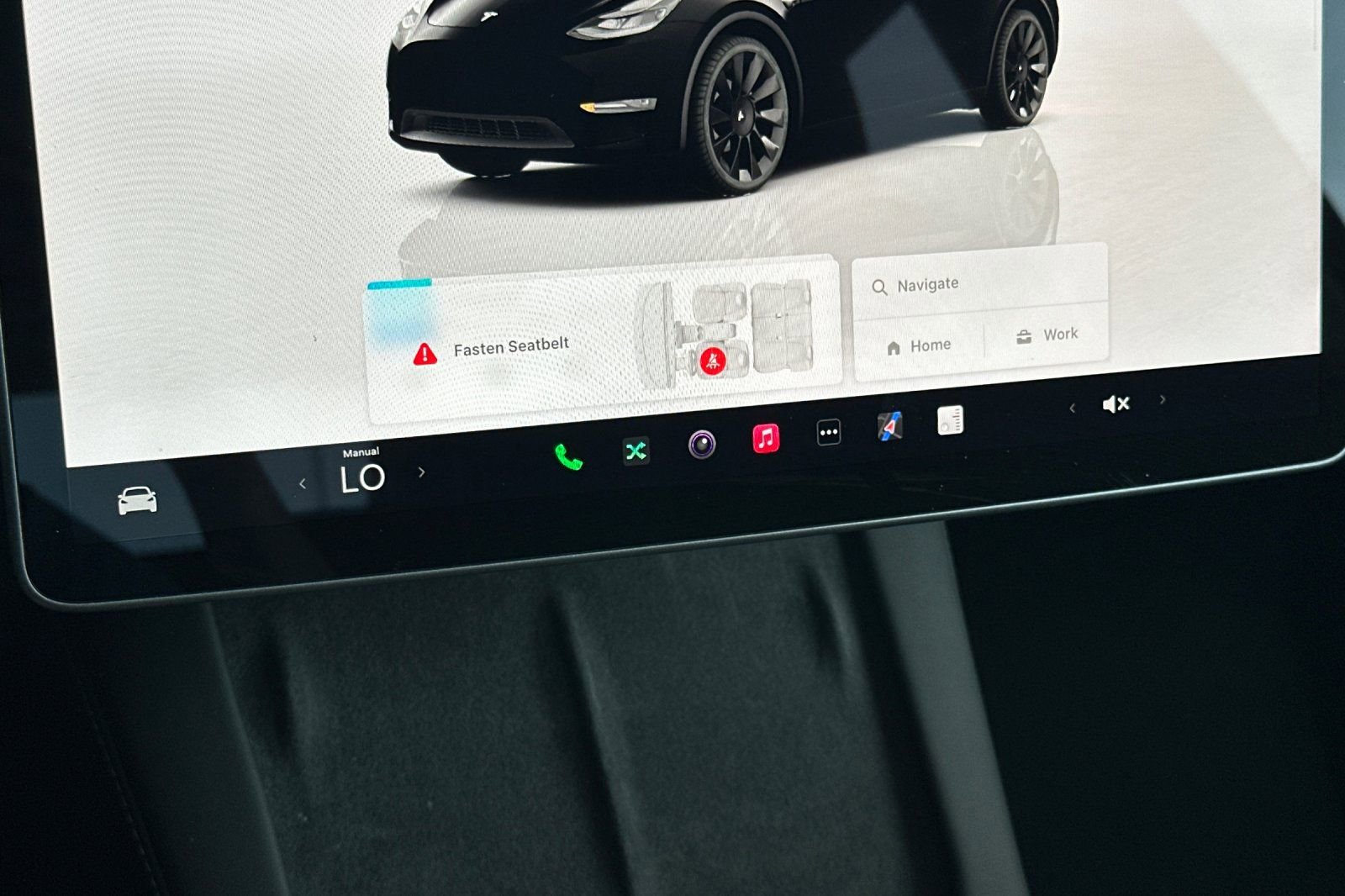 Used 2024 Tesla Model Y Long Range image 21