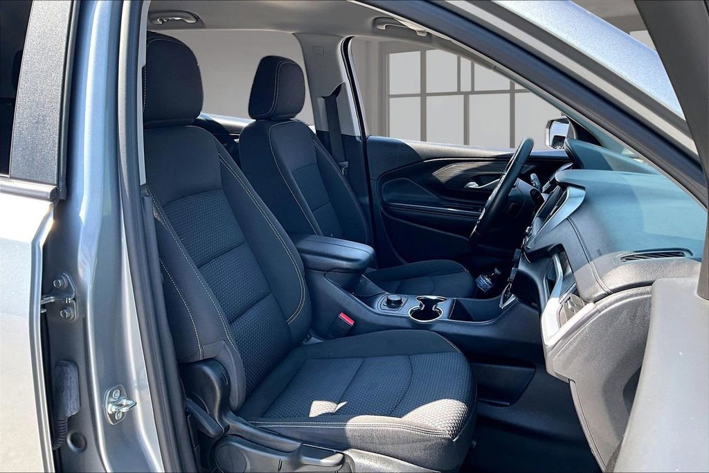 Used 2024 GMC Terrain SLE image 26