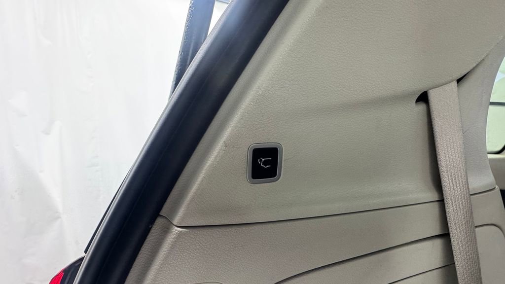 Used 2022 Chrysler Pacifica Touring-L FWD image 20