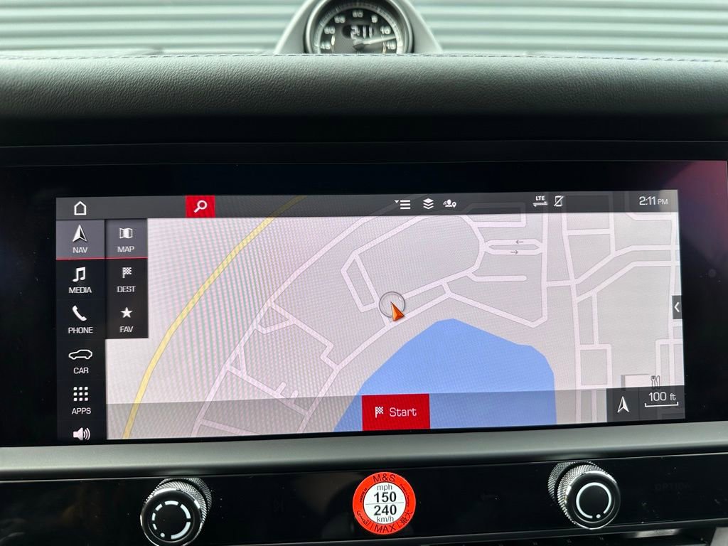 Certified 2025 Porsche Macan Turbo image 31