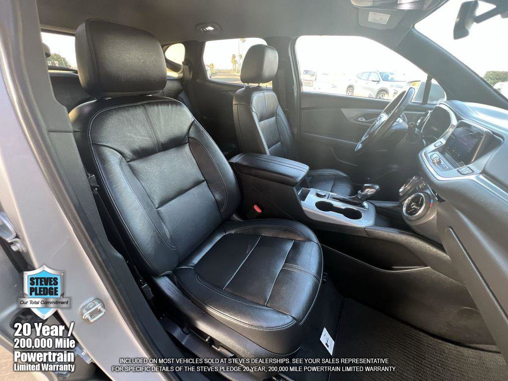 Used 2020 Chevrolet Blazer LT image 30