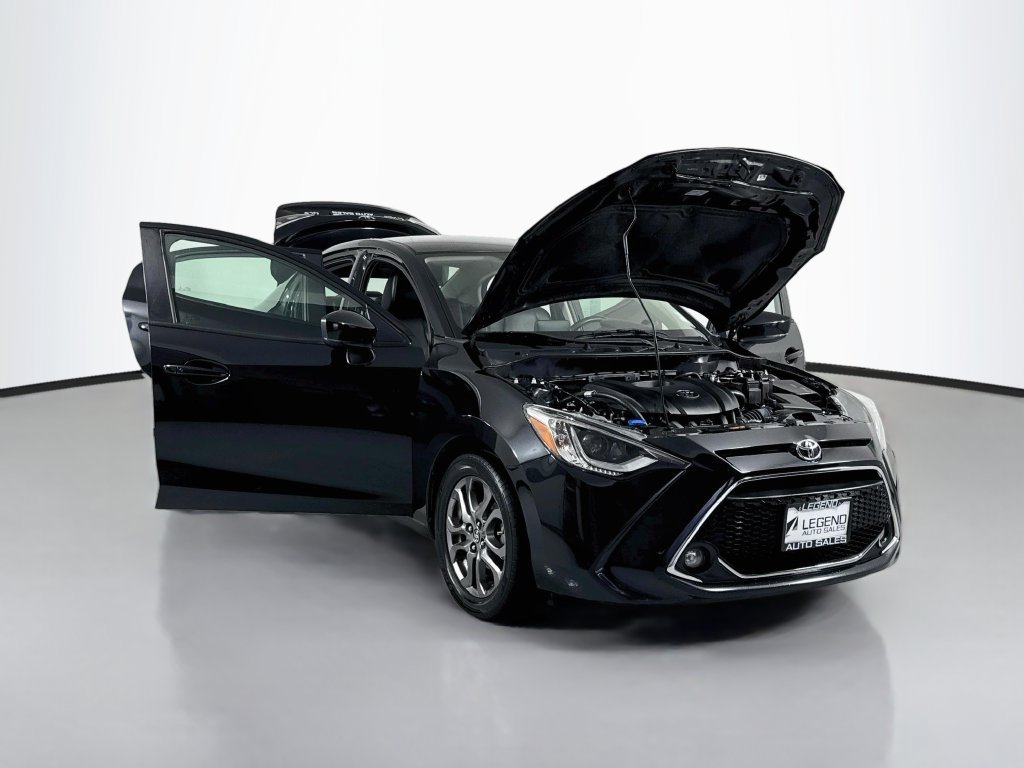 Used 2019 Toyota Yaris XLE FWD image 19