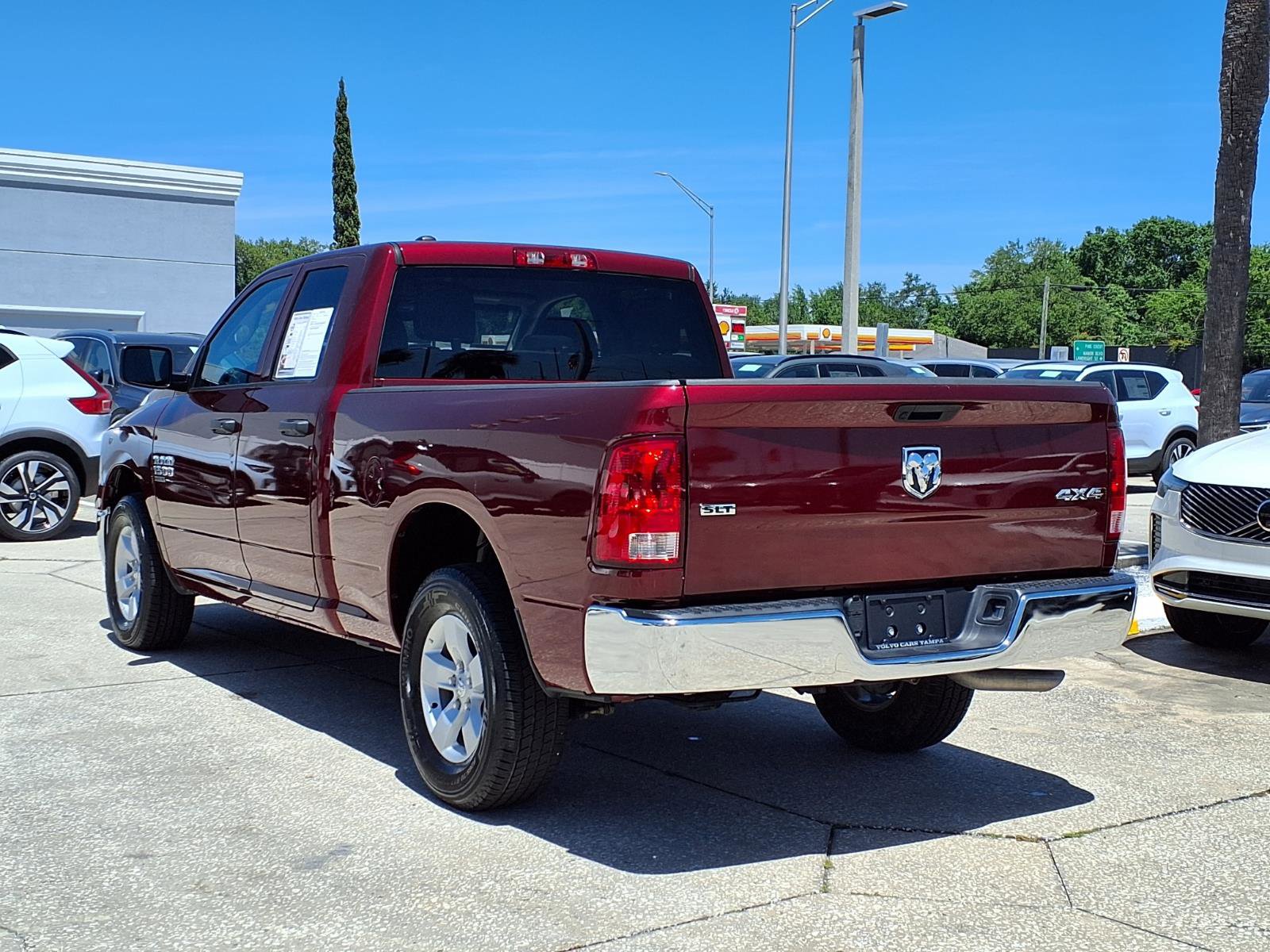 Used 2024 RAM 1500 Classic SLT AWD/4WD image 5