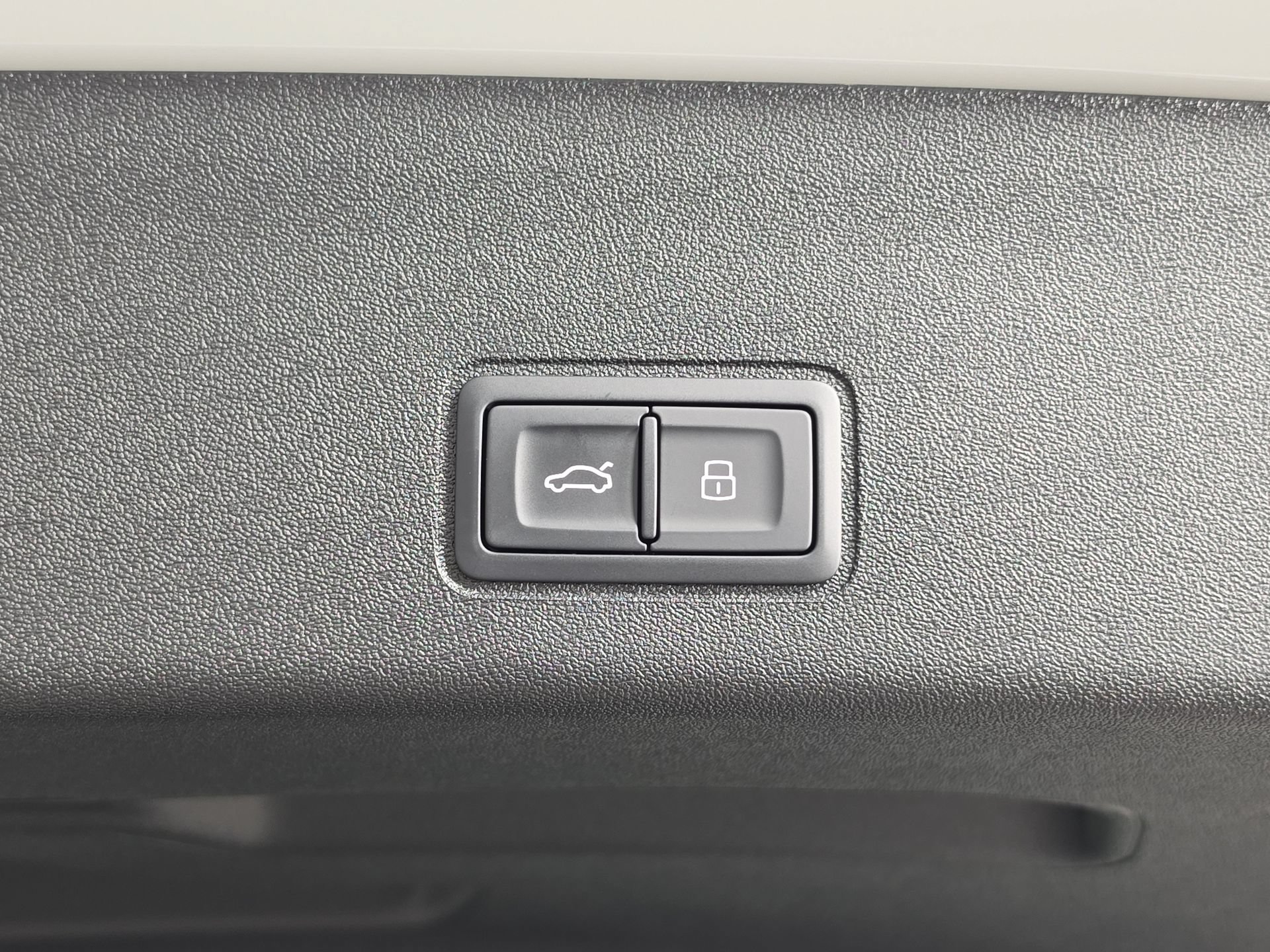 New 2026 Audi Q3 quattro 2.0T AWD/4WD image 14