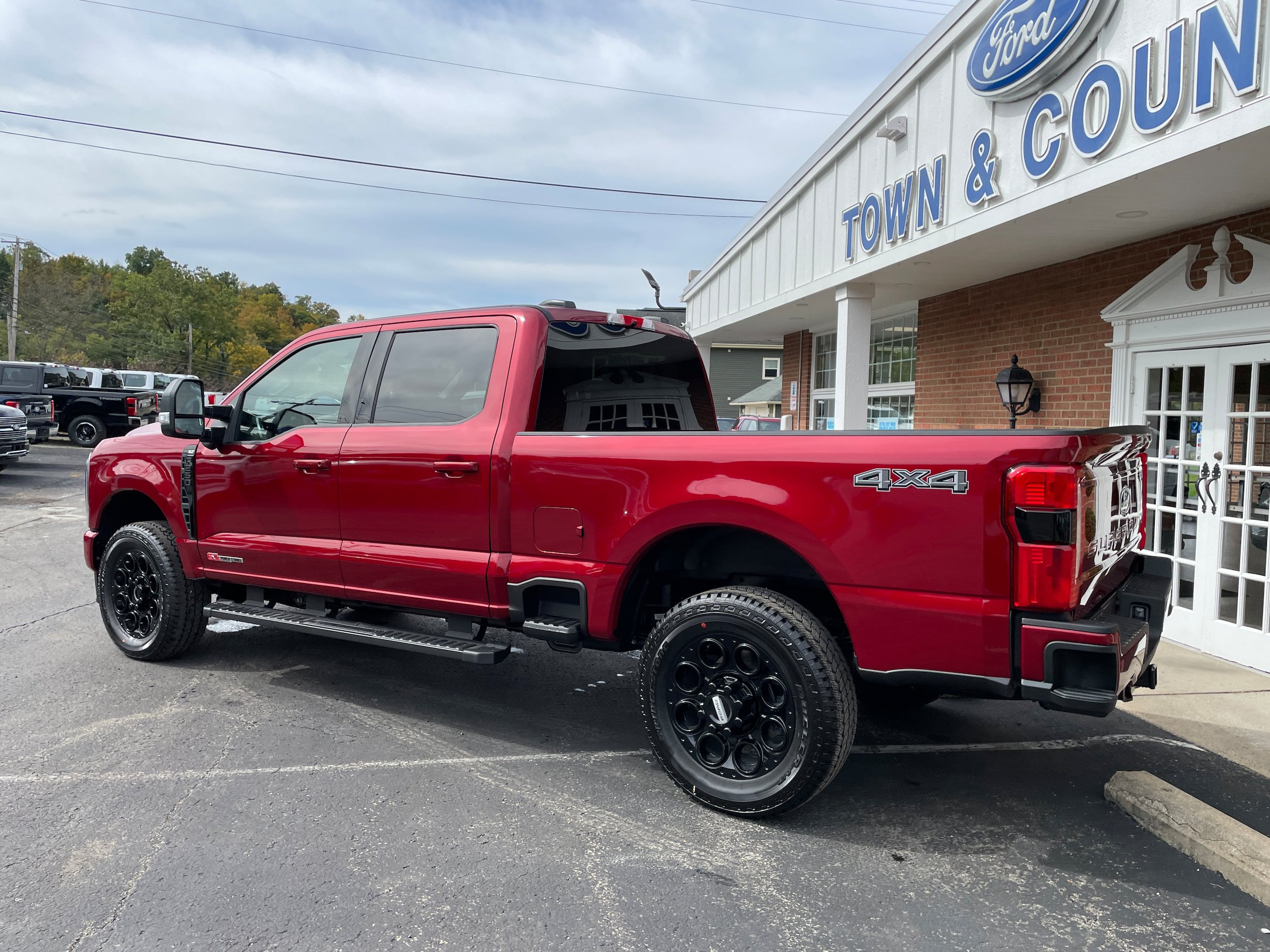 New 2027 Ford F250 XLT w/ XLT Premium Package AWD/4WD image 7