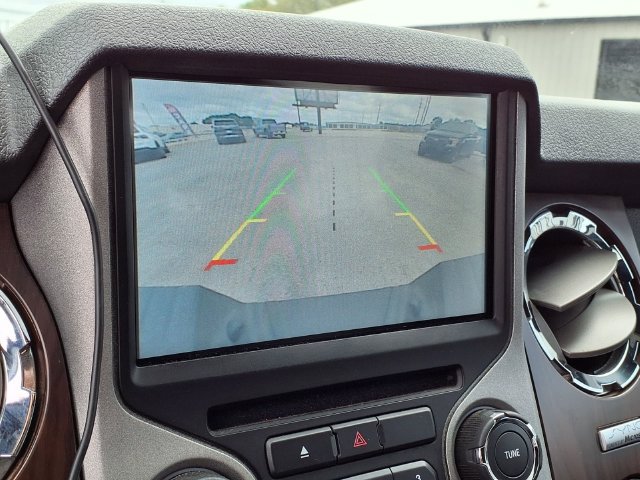 Used 2015 Ford F250 Lariat w/ Lariat Ultimate Package AWD/4WD image 8