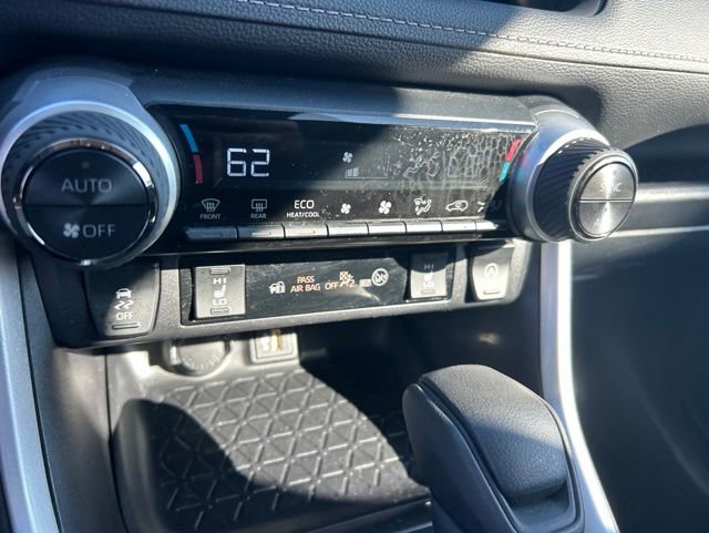 Used 2025 Toyota RAV4 XLE w/ Weather Package AWD/4WD image 25