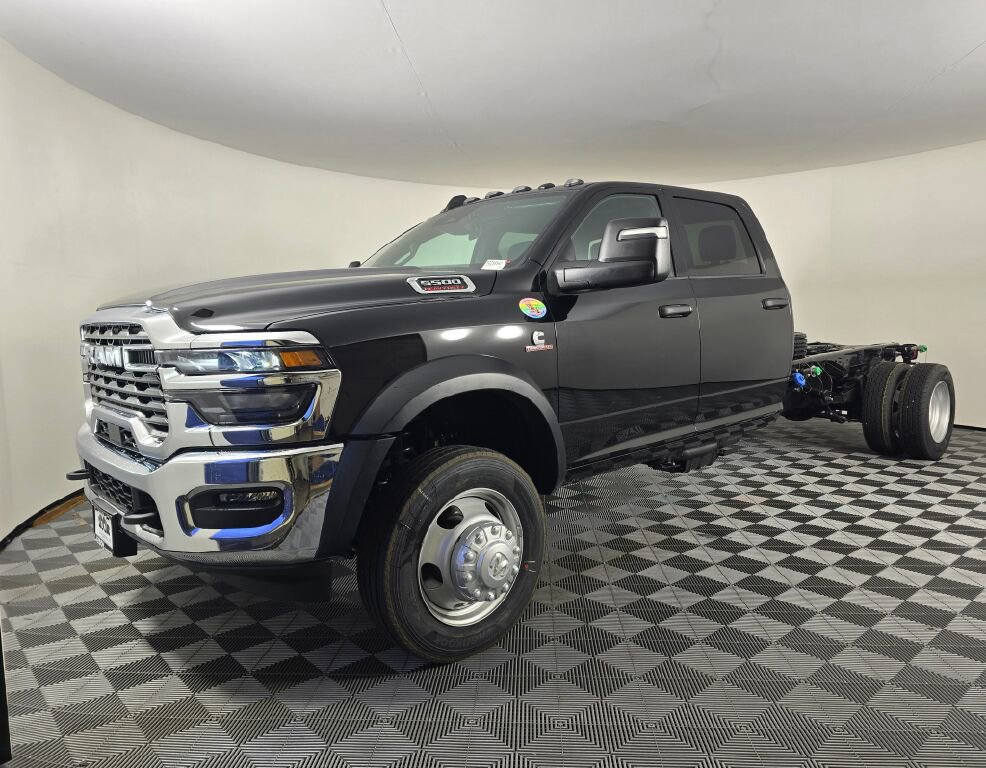 New 2026 RAM 5500 Tradesman w/ Chrome Appearance Group image 8