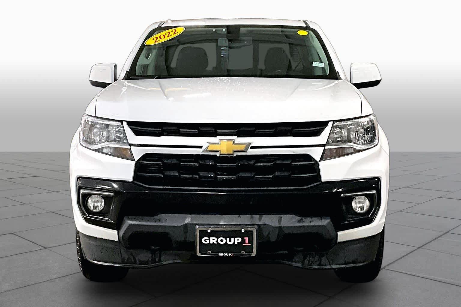 Used 2022 Chevrolet Colorado LT w/ LT Convenience Package AWD/4WD image 4