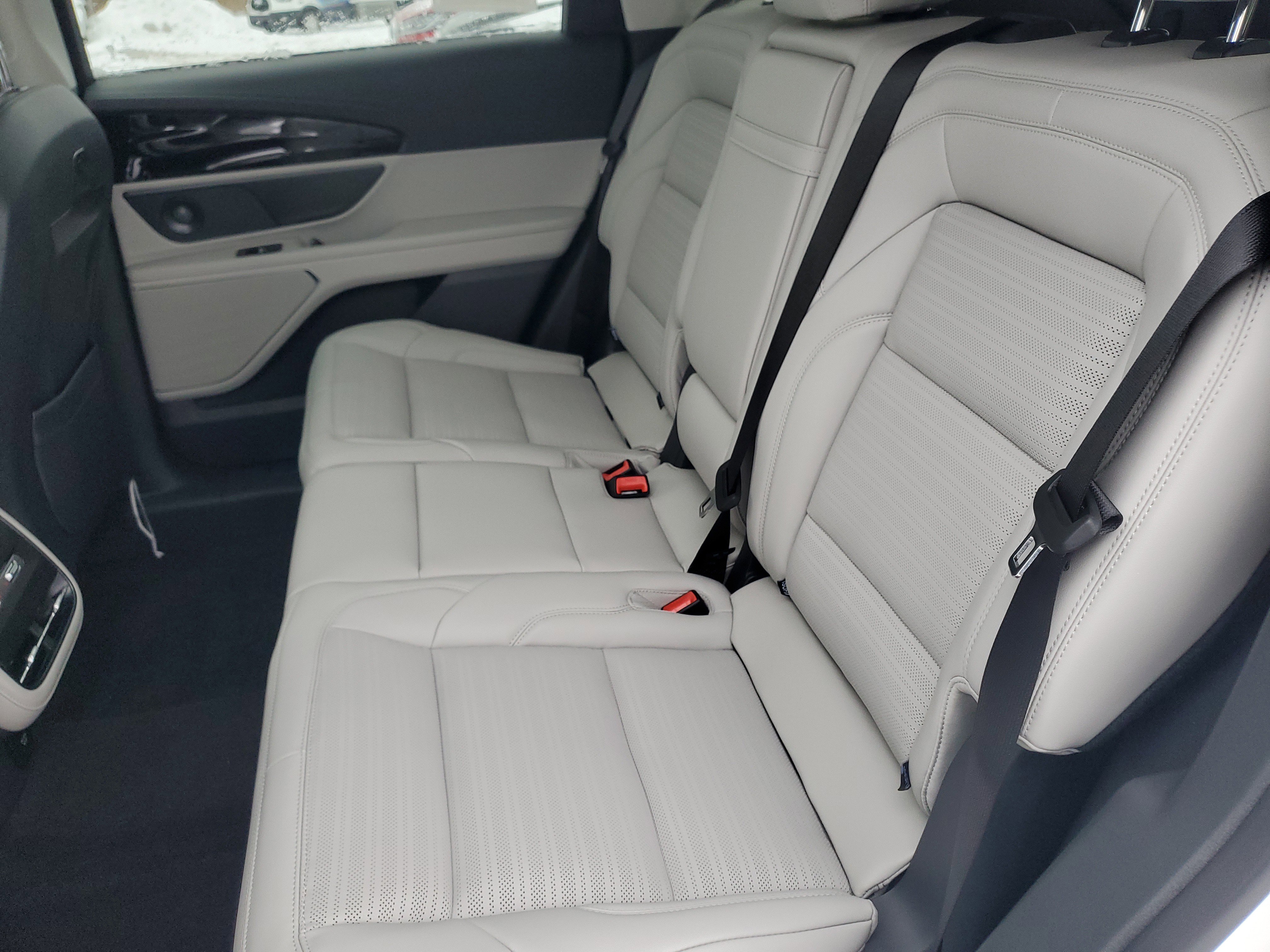 New 2026 Lincoln Nautilus Reserve w/ Jet Appearance Package AWD/4WD image 31