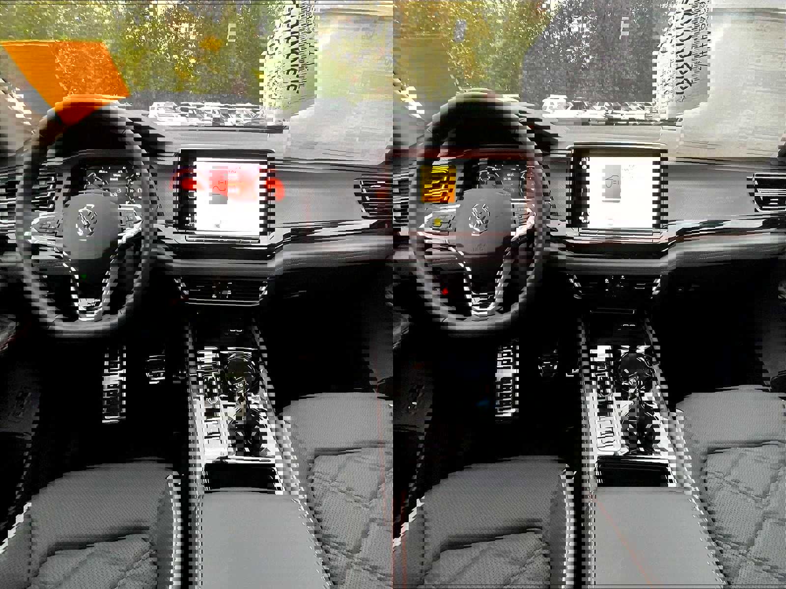 New 2026 Volkswagen Atlas Peak Edition image 12