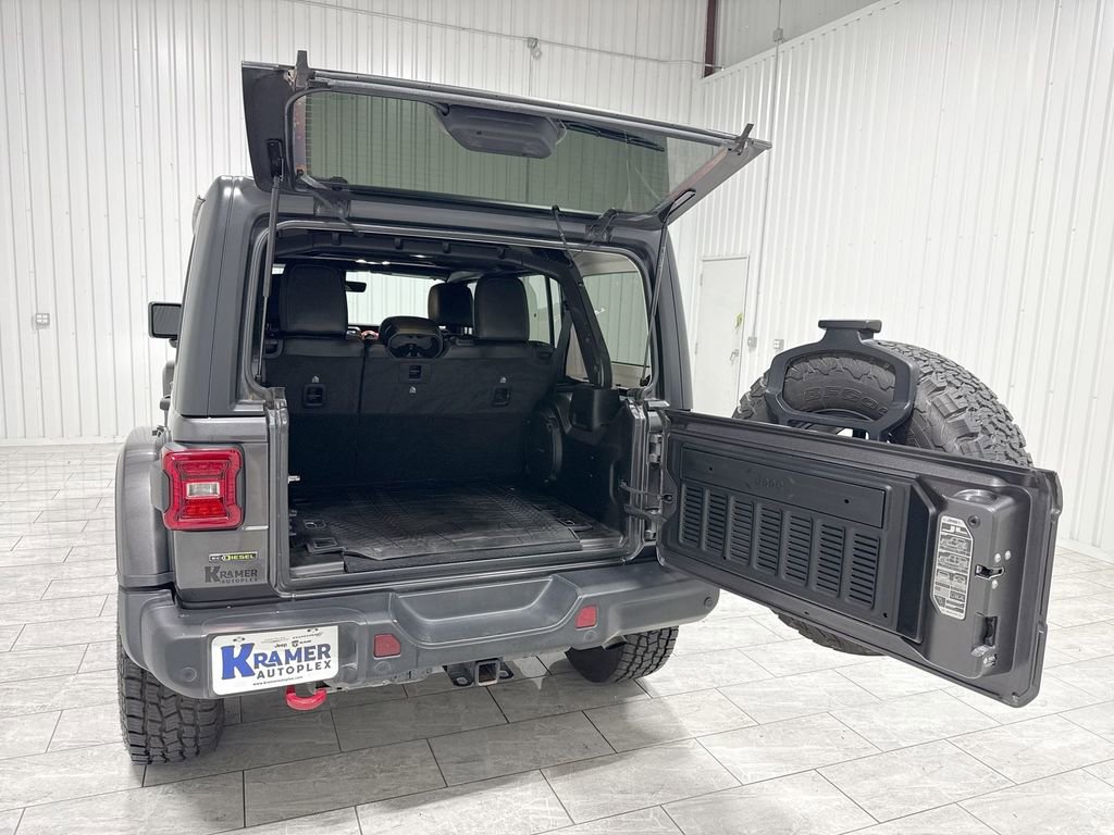 Used 2021 Jeep Wrangler Unlimited Rubicon AWD/4WD image 27
