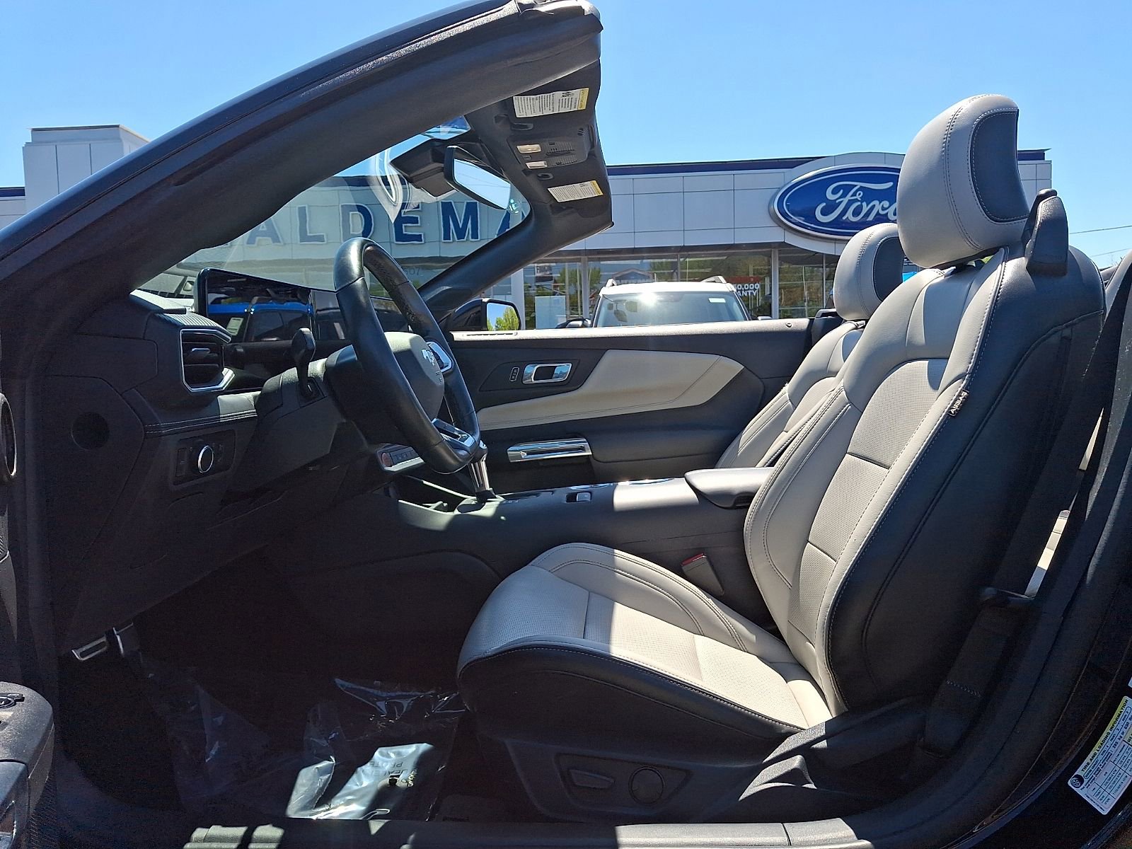 Used 2024 Ford Mustang Premium RWD image 16