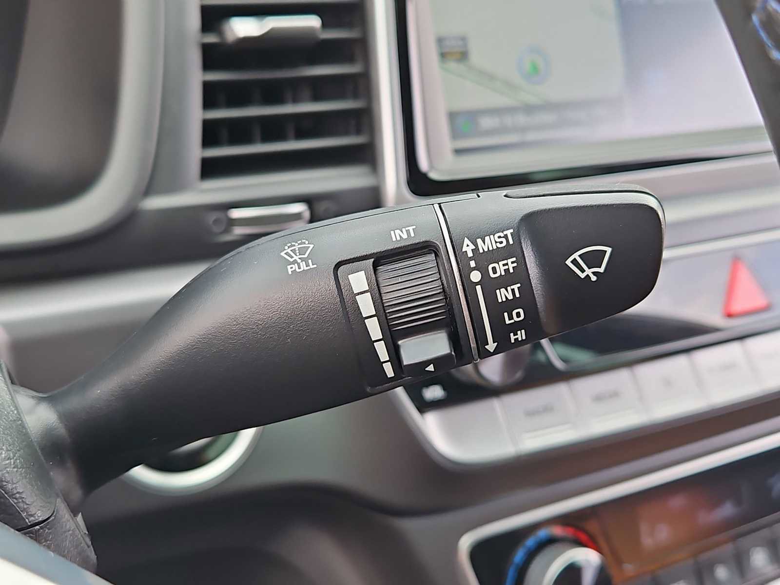 Used 2018 Hyundai Sonata Limited image 25