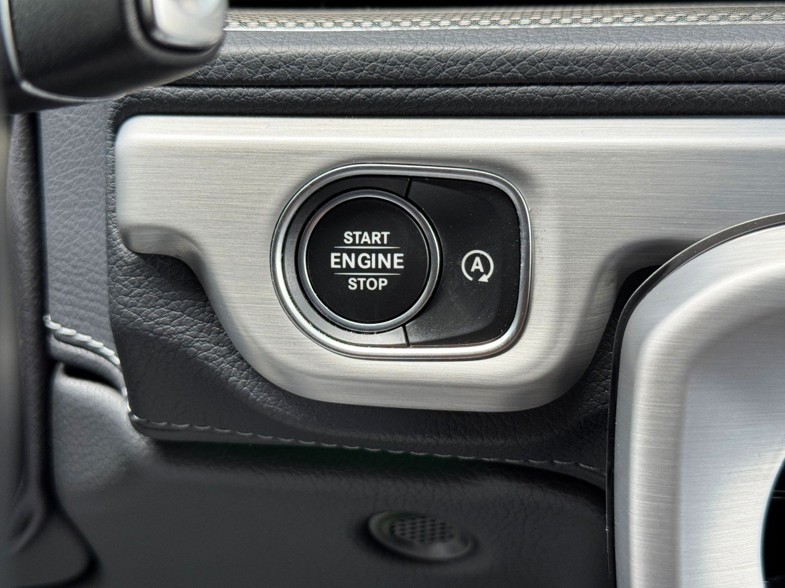 Used 2021 Mercedes-Benz G 550 image 24