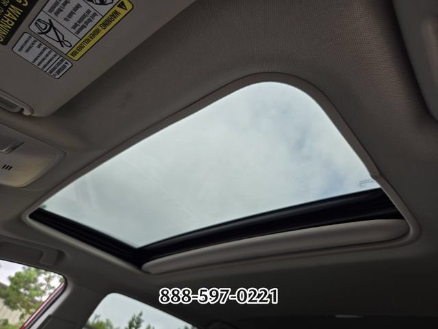 Used 2017 Toyota RAV4 Limited AWD/4WD image 11