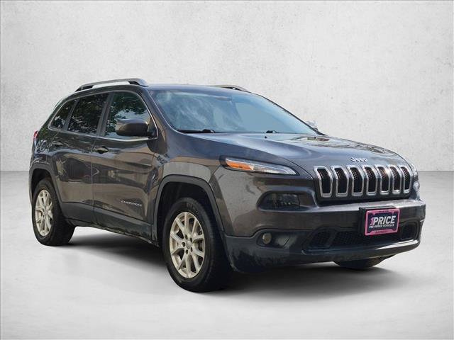 Used 2015 Jeep Cherokee Latitude w/ Comfort/Convenience Group AWD/4WD image 27