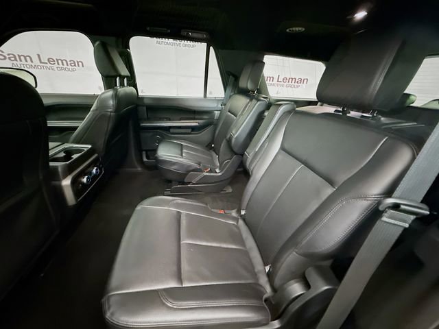 Used 2021 Ford Expedition XLT image 25