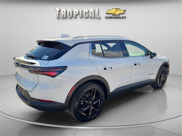 New 2026 Chevrolet Equinox EV LT image 5