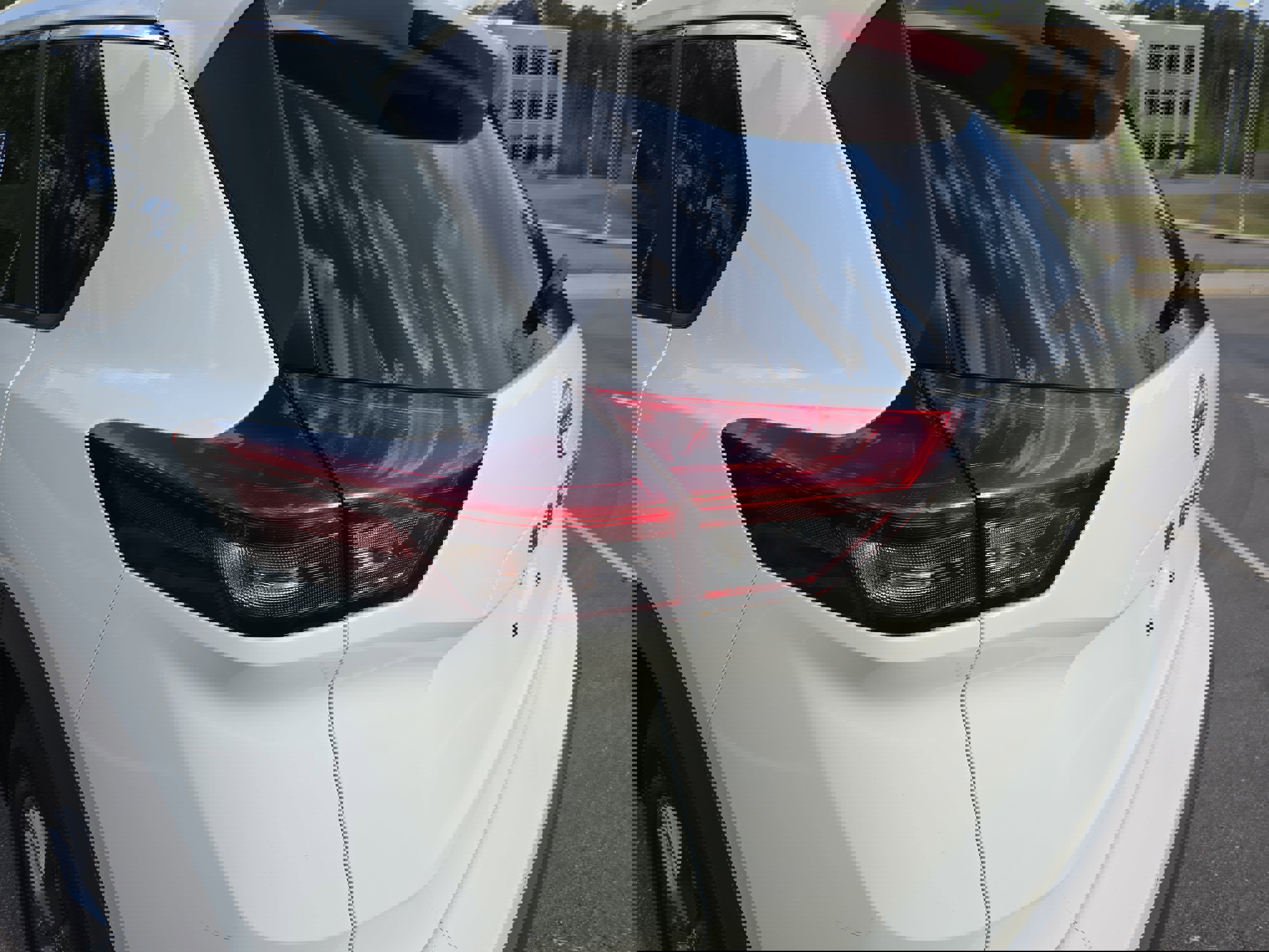 Used 2024 Nissan Rogue S FWD image 36