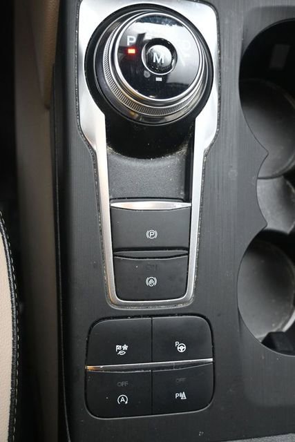 Certified 2020 Ford Escape Titanium AWD/4WD image 14