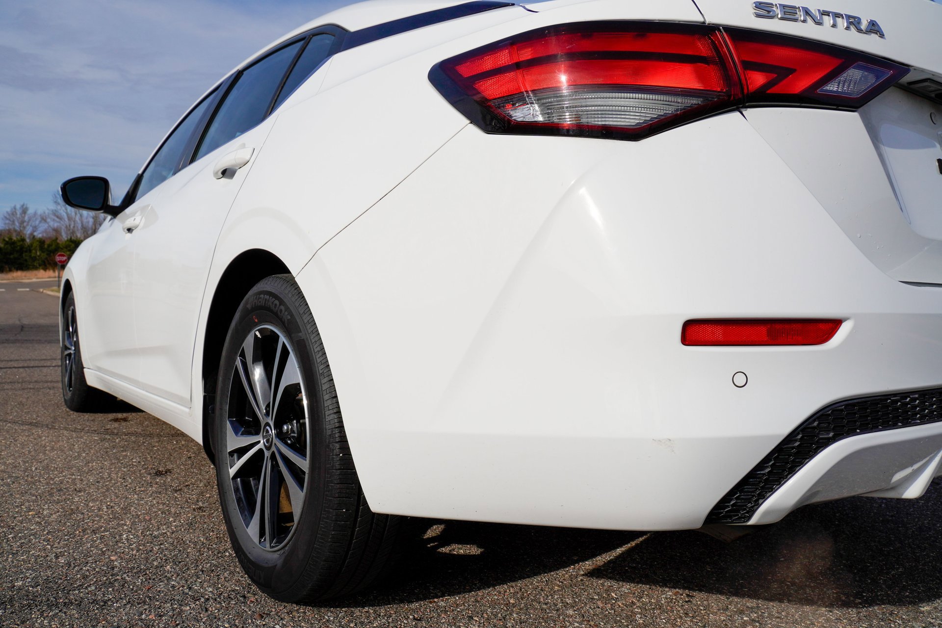 Used 2022 Nissan Sentra SV image 28