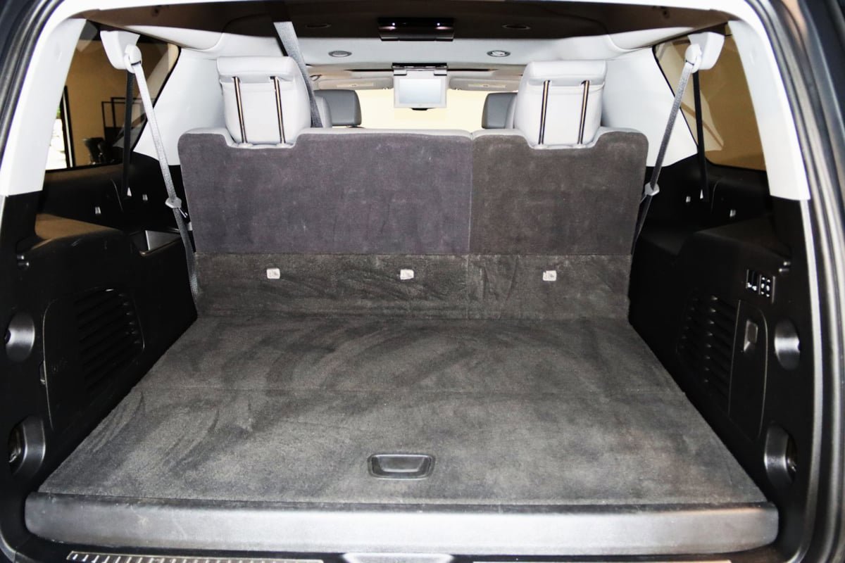 Used 2020 Chevrolet Suburban LT AWD/4WD image 23