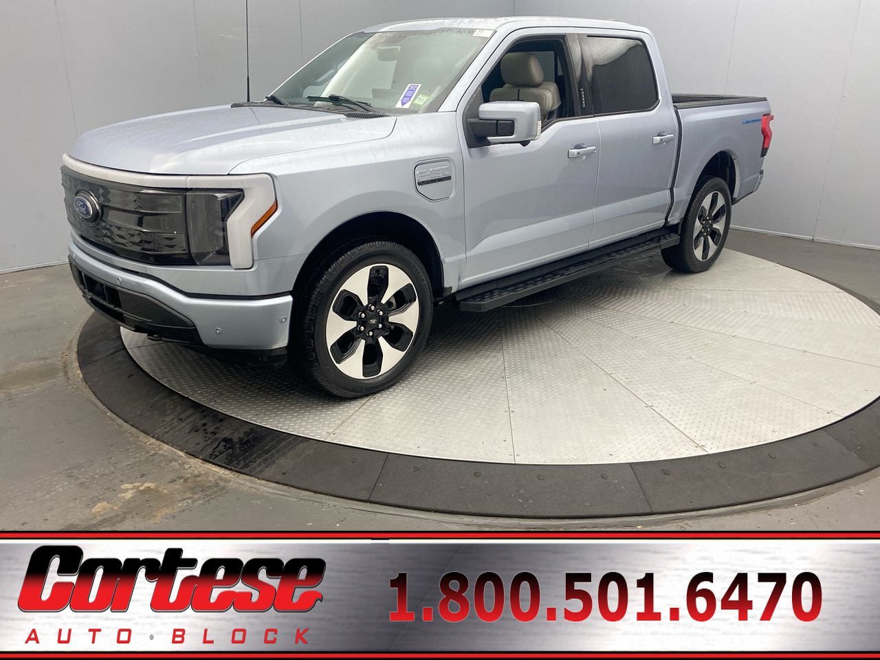 Used 2022 Ford F150 Lightning Platinum AWD/4WD image 1