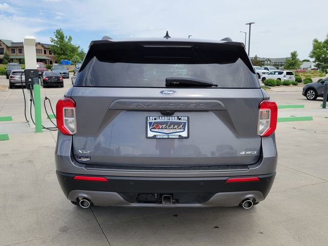 Certified 2022 Ford Explorer XLT w/ Equipment Group 202A AWD/4WD image 11