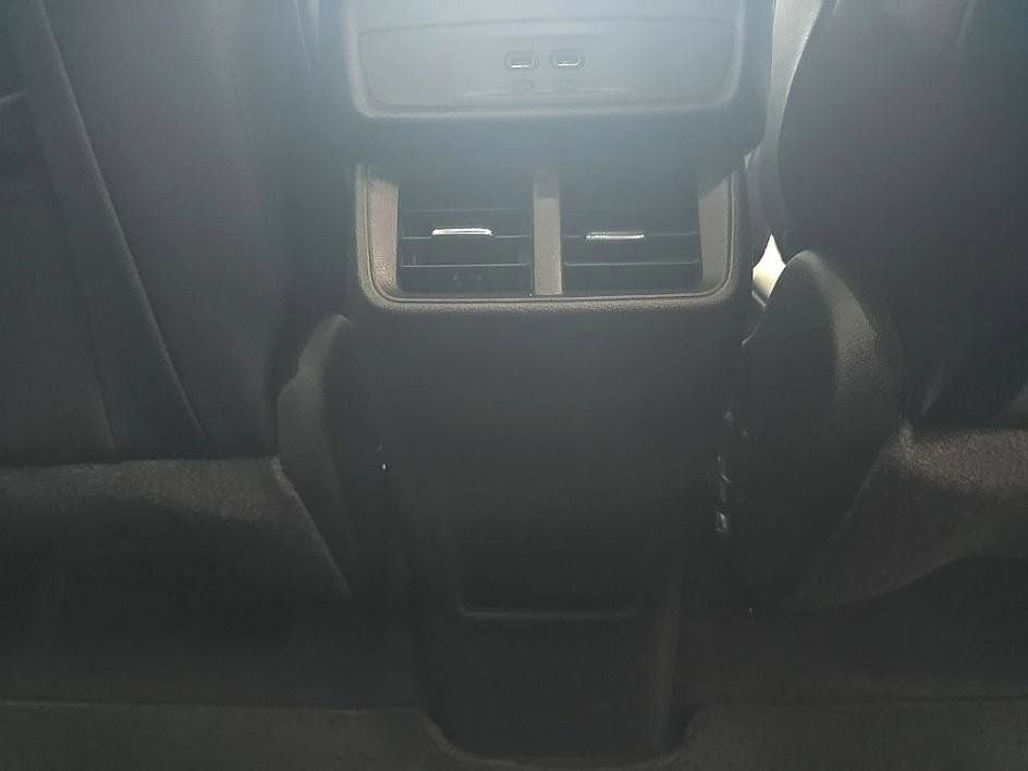 Used 2025 Chevrolet Equinox RS w/ Safety and Technology Package image 32